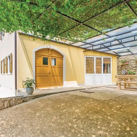 Spacious Holiday In With Private Pool Susnjevica